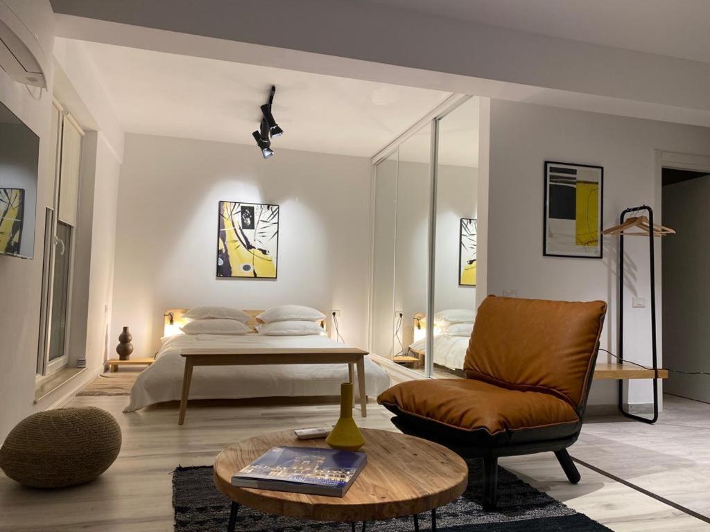 Shi Zi Junior Suite Iasi Exterior foto